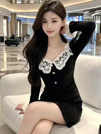 Rochie din dantelă patchwork cu decolteu pătrat, croială A-line, mâneci lungi, lungime midi, poliester