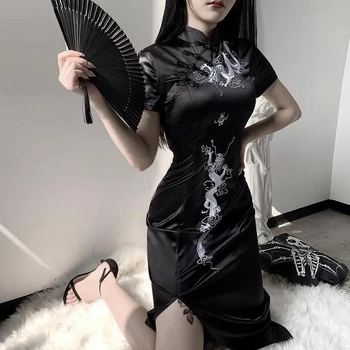Rochie cu model dragon, guler înalt, mâneci scurte, cataramă cu disc, 95% poliester