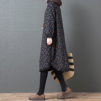 Rochie din bumbac cu imprimeu floral, guler înalt și mâneci lungi