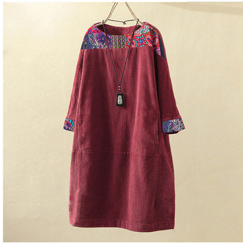 Corduroy A-vonalú ruha, kerek nyakú, raglán ujjú, 7/8 hosszú ujj, laza derék, egyszínű mintázat