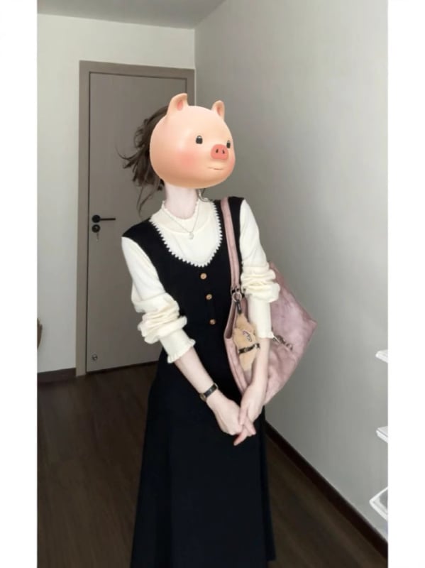 Francia inspirációjú kötött ruha, kerek nyak, hosszú ujjú, magas derék, A-vonalú szabás, hosszú ruha