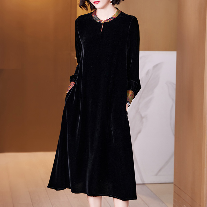 Rochie din catifea de mătase, guler înalt, croială A-line, mâneci lungi, talie lejeră