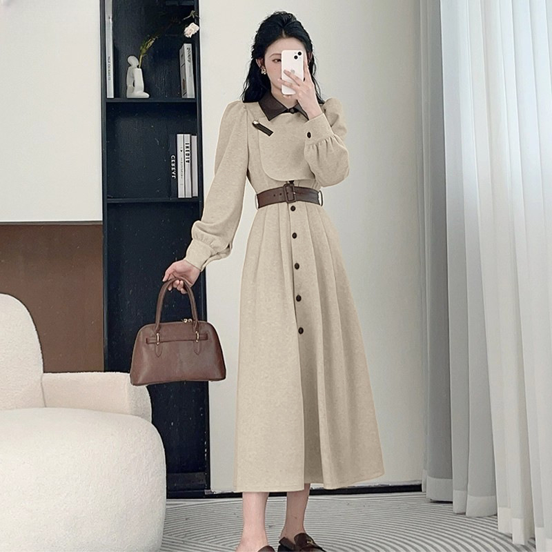 Haljina A-linije, dugi rukavi, polo ovratnik, visok struk, poliester tkanina