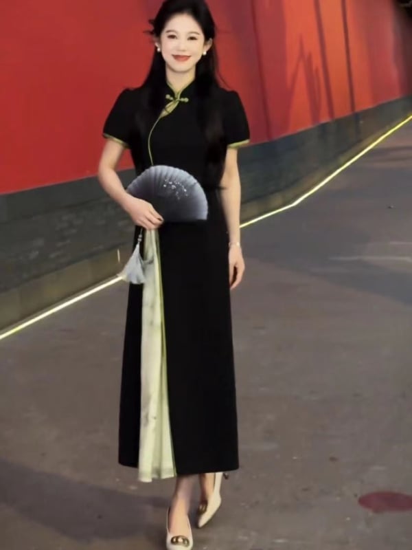 Kínai stílusú ruha álló gallérral, magas derekú A-vonalú hosszú siluett, rövid ujjú, 3D mintázat, TR anyag (polietesters-spandex)