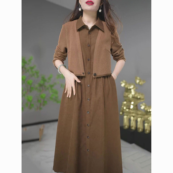 Női ruha hamis kétrészes dizájnnal, poliészter anyag, polo gallér, hosszú ujjú, A-vonalú középméretű ruha