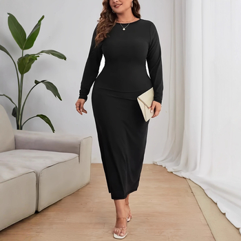 Ruha — rugalmas poliészter/spandex keverék, egyszínű, hosszú ujjú, álló gallér, hosszú szabás