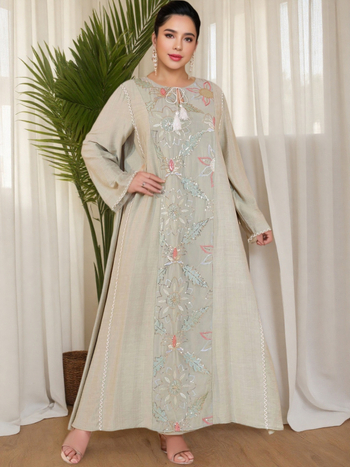 A-vonalú ruha hosszú ujjú, virágos mintával, poliészter anyag, őszi 2025