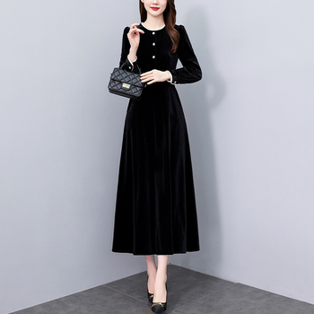 Hepburn-stílusú velúr ruha, hosszú, mintás, kerek nyakú, hosszú ujjú, A-vonalú, poliészter-velúr anyag