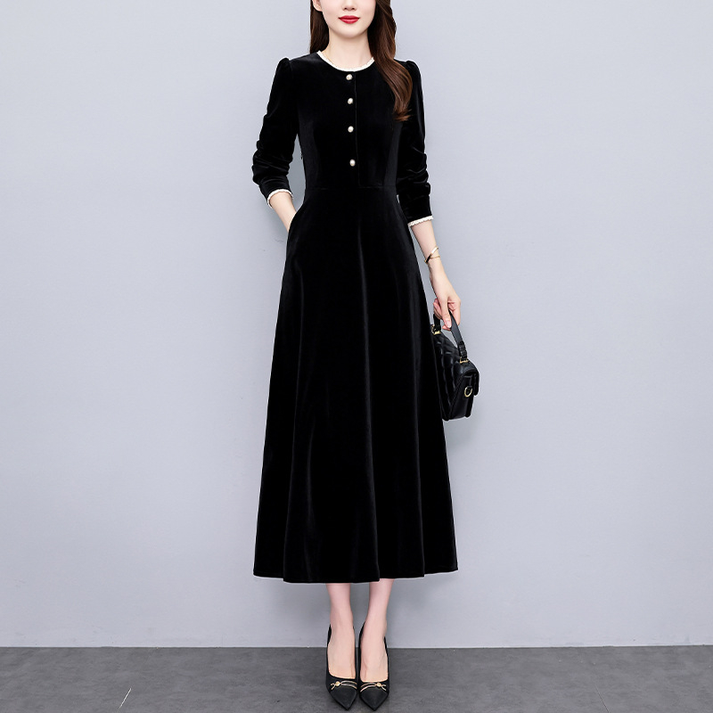 Hepburn-stílusú velúr ruha, hosszú, mintás, kerek nyakú, hosszú ujjú, A-vonalú, poliészter-velúr anyag