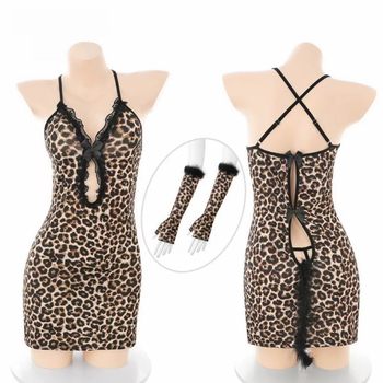 Leopardų rašto nėrinių intymus komplektas – be nugaros tank topas (Inaya; 70–80% poliesteris; 181–200 g/m2; vasara 2025; prekės kodas 8073)