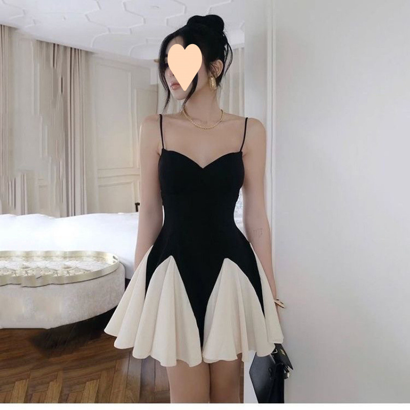 Haljina NORNS GIRL od modalnog materijala, apstraktan uzorak, stezanje struka, bez rukava, midi duljina