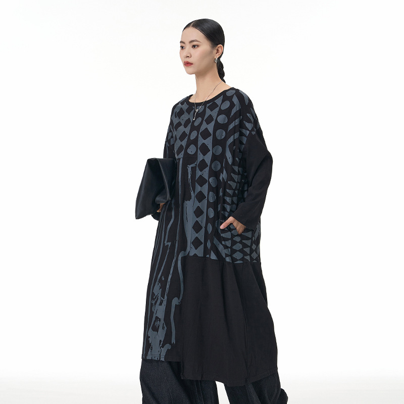 Rochie din bumbac cu imprimeu romb, mâneci lungi, guler rotund, lungime medie, siluetă în formă A