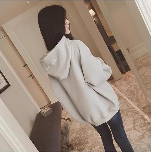 Női kapucnis pulóver – 3D hatás, laza szabás, hosszú ujjú, középhosszú, poliészter anyag