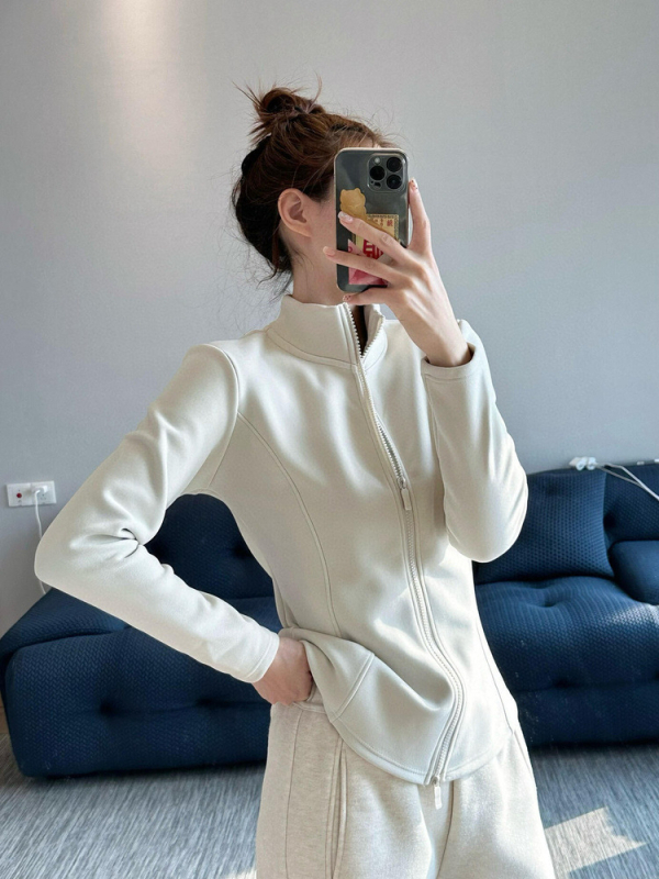 Slim-fit kardigan od polar fleece sa stojećim ovratnikom, dvostrano flis podstava, zatvarač