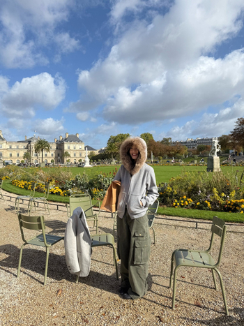 Γυναικείο φούτερ με κουκούλα και επένδυση φλίς, μονόχρωμο, χαλαρή γραμμή, μακριά μανίκια, φερμουάρ μπροστά, χειμώνας 2025, ιαπωνο-κορεατικό casual στυλ