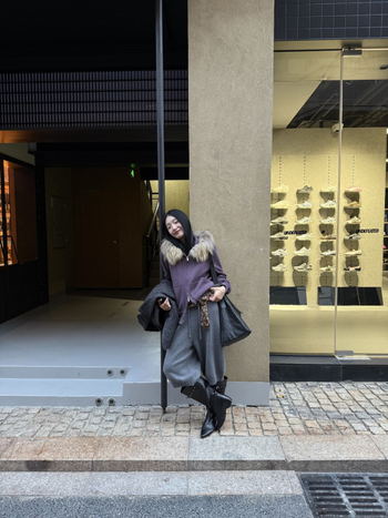 Γυναικείο φούτερ με κουκούλα και επένδυση φλίς, μονόχρωμο, χαλαρή γραμμή, μακριά μανίκια, φερμουάρ μπροστά, χειμώνας 2025, ιαπωνο-κορεατικό casual στυλ