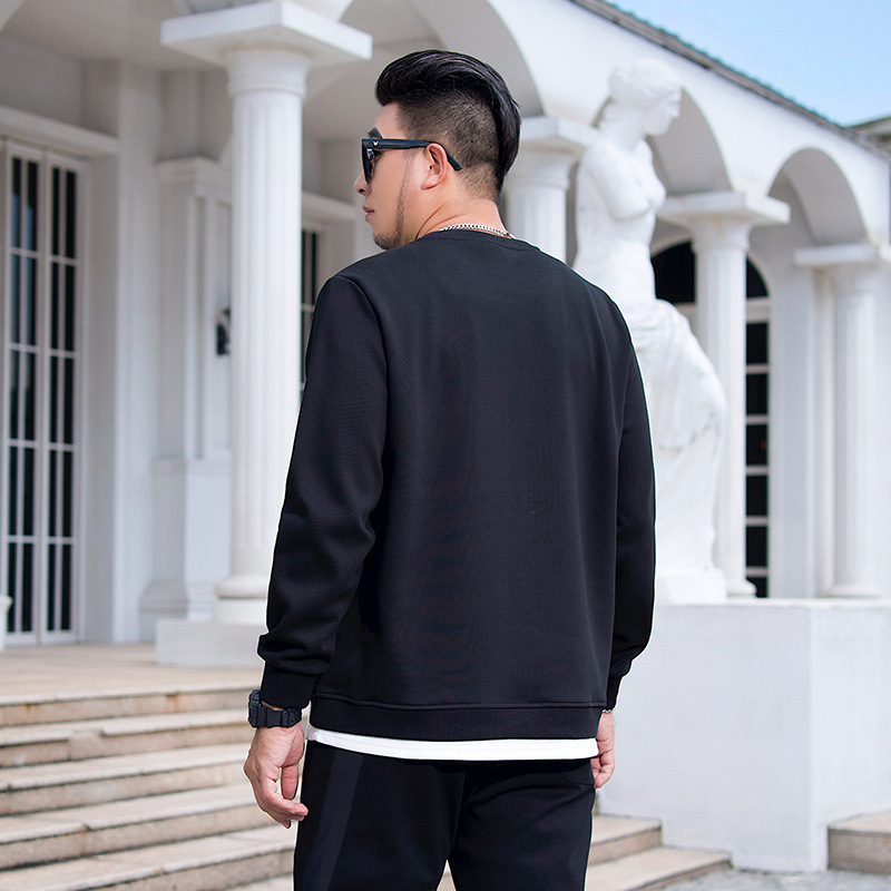 Άνδρικό φούτερ με χαλαρή γραμμή, εκτύπωση και ψευδο-διπλό σχεδιασμό, μακριά μανίκια, στρογγυλή λαιμόκοψη, 63% βαμβάκι 37% πολυεστέρας, φθινοπωρινή εμφάνιση