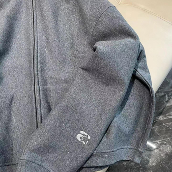 Kapuljača fleece jakna na zip, slobodan kroj, srednja duljina, dugi rukavi, 80-90% pamuka