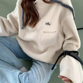 Hanorac din fleece cu broderie, fermoar parțial, glugă, croială lejeră, bumbac 95%+, lungime medie, iarna 2025