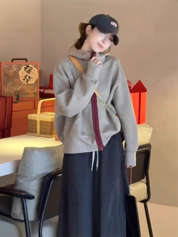 Ženska debela kapuljača dukserica jakna, slobodan kroj, zatvarač, pamuk-poliester smjesa, zima 2025