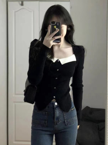 Pleten top s kvadratnim izrezom i nabreknutim rukavima, uski kroj, jesen-zima