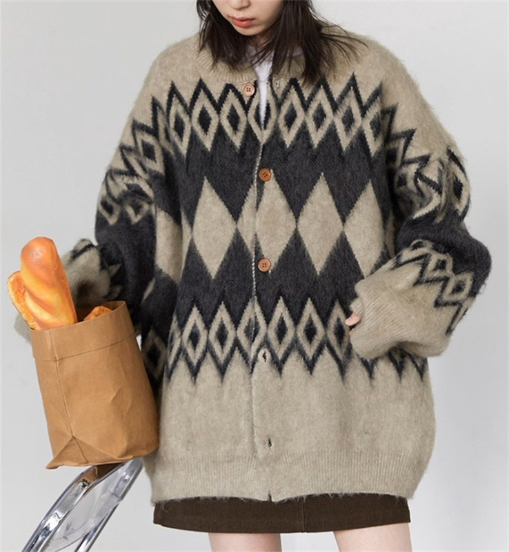 Kardigan pulover s dijamantnim geometrijskim uzorkom, pleteni od poliestera i spandeksa, uski kroj, srednja duljina