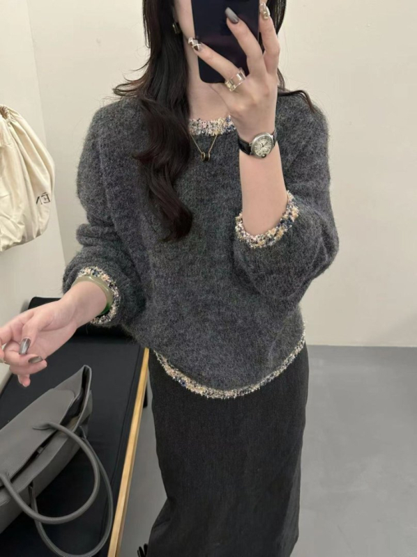 Damski pleteni džemper s kapuljom od alpaka i vune, slobodan kroj, okrugli izrez, dugi rukavi, četkano završetak, jesen 2025