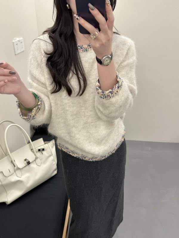 Damski pleteni džemper s kapuljom od alpaka i vune, slobodan kroj, okrugli izrez, dugi rukavi, četkano završetak, jesen 2025