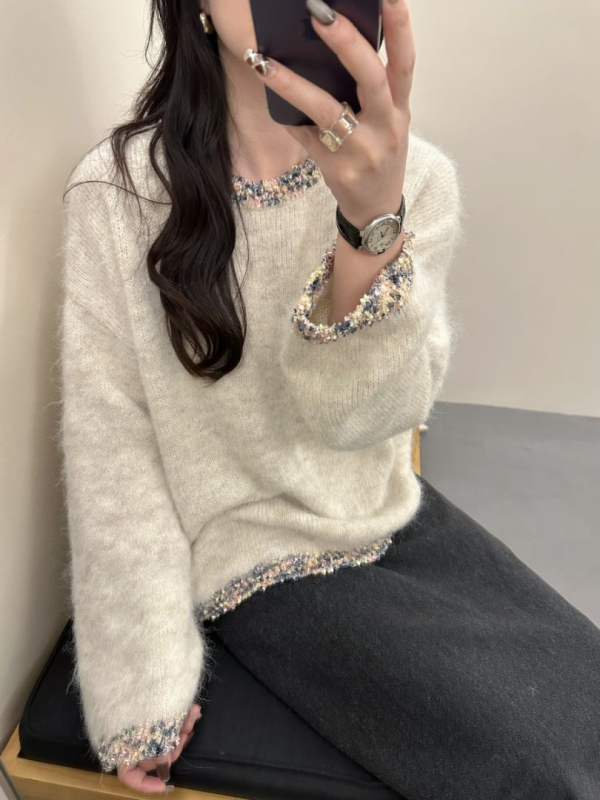 Damski pleteni džemper s kapuljom od alpaka i vune, slobodan kroj, okrugli izrez, dugi rukavi, četkano završetak, jesen 2025