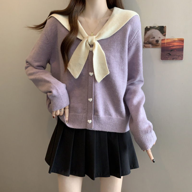 Megztinis su jūreiviško stiliaus apykakle ir kaspinėlio dizainu, viskozės pluoštas, ilgomis rankovėmis