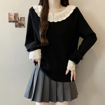 Moteriški megztinis su gobtuvu iš viskozės, ilgos rankovės, apvali kaklo linija, panelių derinys