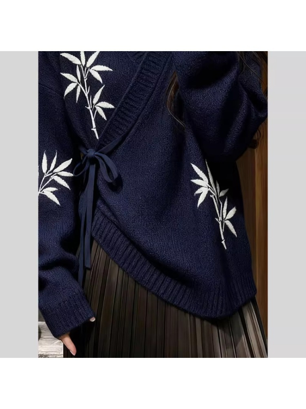 Moteriška megztinė palaidinė su V kaklu, ilgomis rankovėmis, laisvas kirpimas, medvilnės-poliesterio mišinys, be lyginimo, ruduo 2025