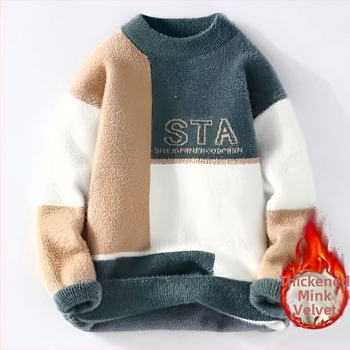 Vyrinis megztinis iš Mink Velvet – storas, laisvas kirpimas, pusaukštė apykaklė, 100% viskozė