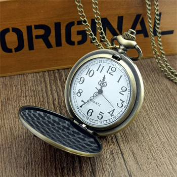 Džepni sat s retro rimskim brojevima, kvarcni mehanizam, brojčanik 45 mm, debljina 9 mm, unisex, svjetsko vrijeme.