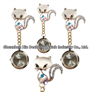 Ρολόι τσέπης με κίνηση Quartz, διακριτικά διαμάντια, γλυκό σχέδιο νοσοκόμας σε καρτούν, παγκόσμια ώρα, τρία χέρια