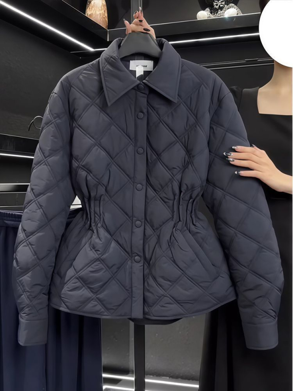 Ženska jakna s pamukom punjenjem, slobodan kroj, zatvarač, ovratnik tip lapel, glavni materijal: poliester 95%+