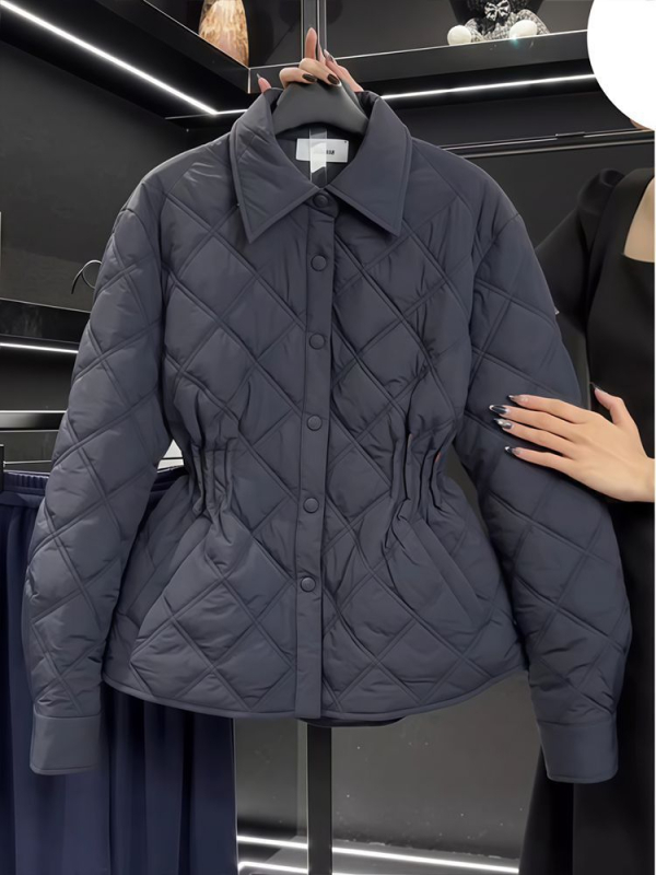 Ženska jakna s pamukom punjenjem, slobodan kroj, zatvarač, ovratnik tip lapel, glavni materijal: poliester 95%+