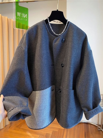 Vanjska odjeća s raglan rukavima, okrugli izrez, srednje dugačak 65–80 cm, poliester 70–80%
