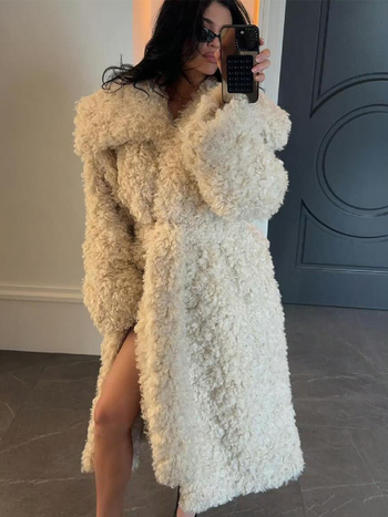 Γυναικείο παλτό από συνθετική γούνα, μακρύ μήκος 80-100 εκ, με ζώνη, χειμώνας 2025