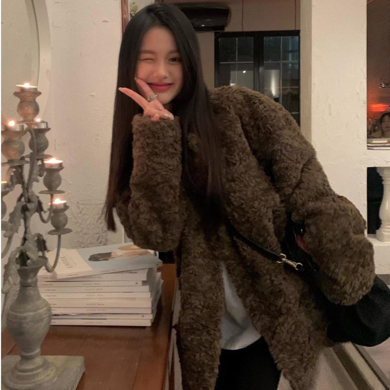 Γυναικείο παλτό από γούνα λαγού, μεσαίου μήκους, μεγάλο πέτο γιακά, στυλ ώρινης κυρίας, έμπνευση από διασημότητες