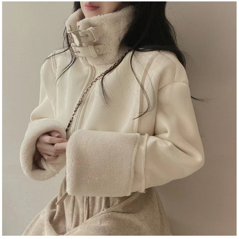 Női rövid velúr-bőr dzseki shearling béleléssel, cipzárral, 3/4 ujjal