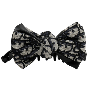 Bőr Masnis Hajcsat – Kézzel készült Banán Clip, Yingya Jewelry (Téli 2025)