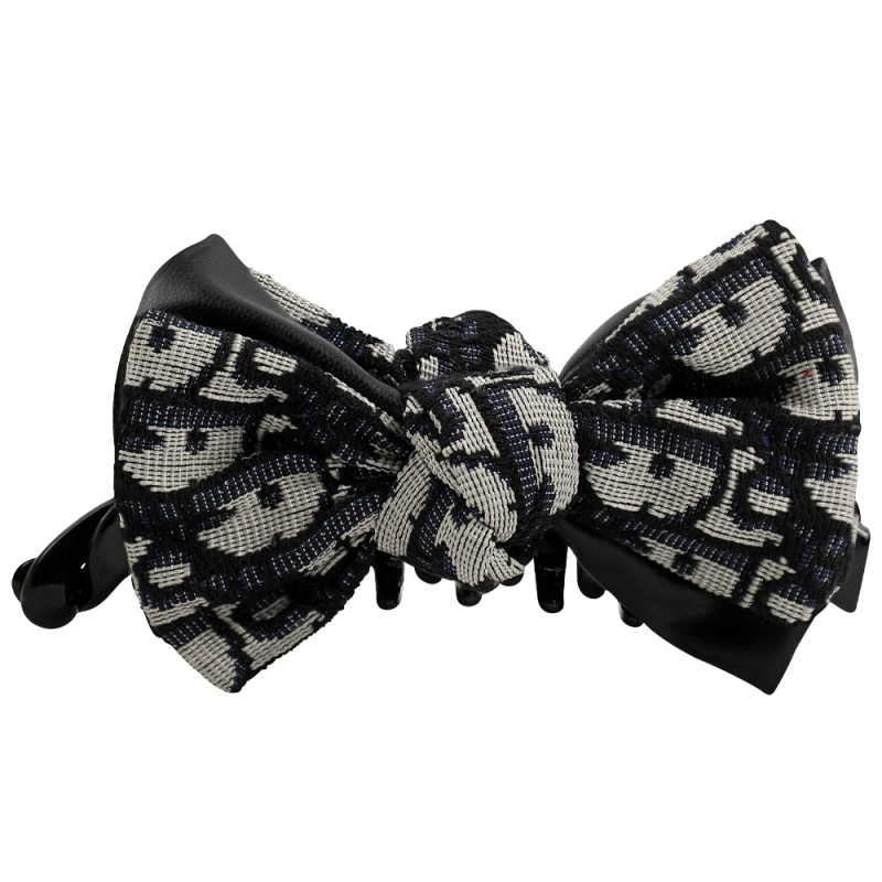 Bőr Masnis Hajcsat – Kézzel készült Banán Clip, Yingya Jewelry (Téli 2025)