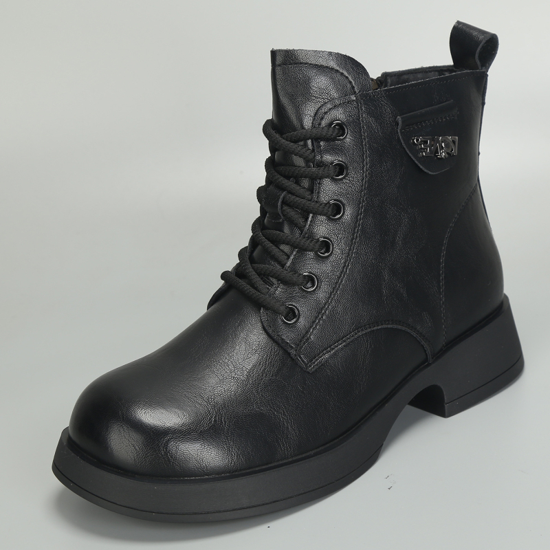 Χειμερινά μποτάκια Μάρτιν, με μαλλινή επένδυση, πλευρικός φερμουάρ, χαμηλό ύψος κορμού, καουτσούκ σόλα