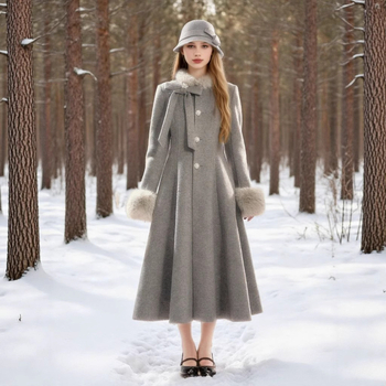 Ženska duga kviltirana jakna s krznom ovratnikom, uski kroj, poliester 95%+