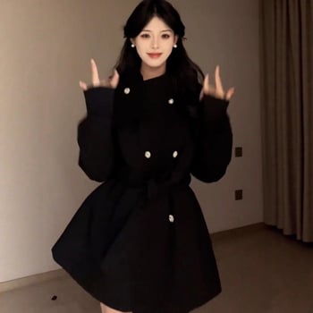 Γυναικείο παλτό σε στυλ Χεμπερν από πολυεστέρα, μονόχρωμο, με γιακά-στάση, διπλό μπροστινό κλείσιμο, κοντό μήκος, χαλαρή γραμμή, μακριά μανίκια