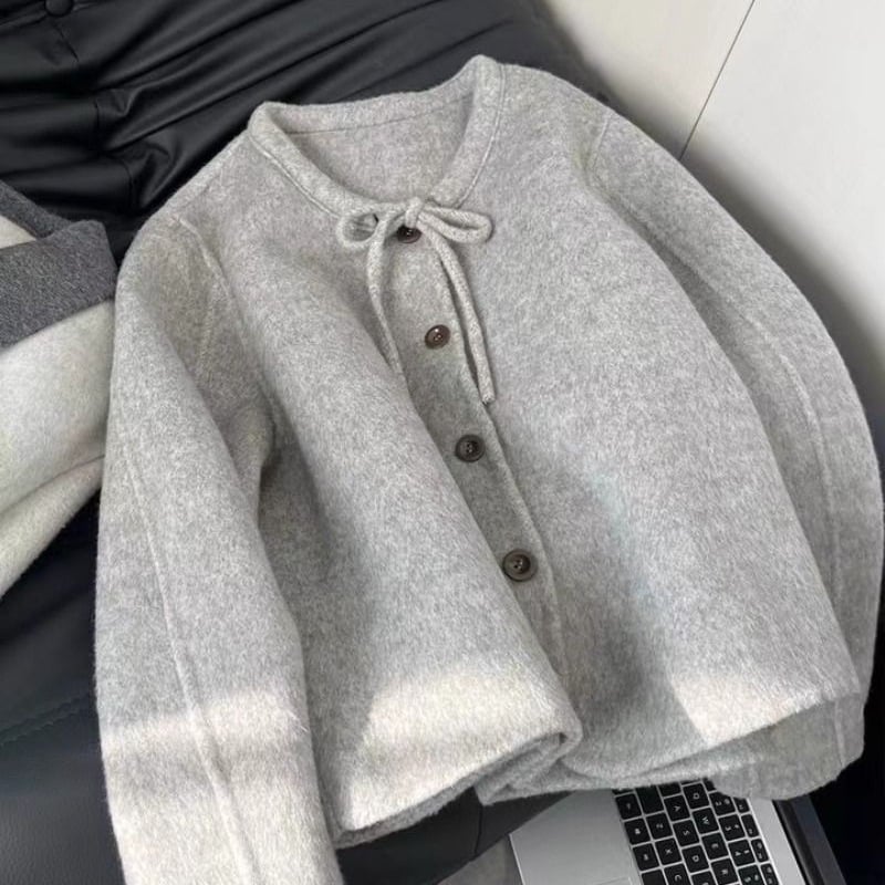 Női poliészter kabát, Hepburn-stílusú rövid fazon, új kínai stílus, ultra rövid hossz, polo gallér