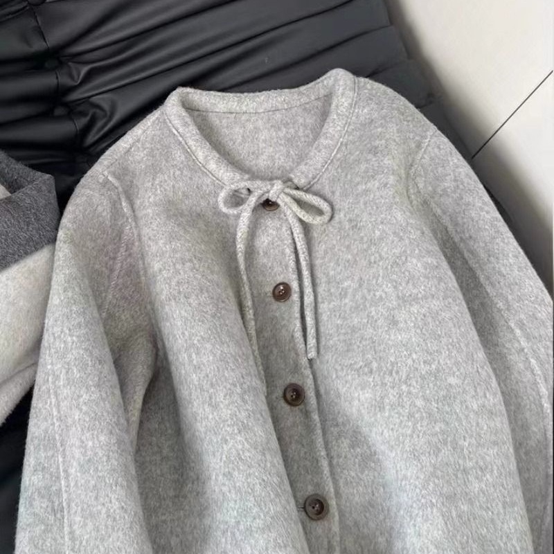Női poliészter kabát, Hepburn-stílusú rövid fazon, új kínai stílus, ultra rövid hossz, polo gallér