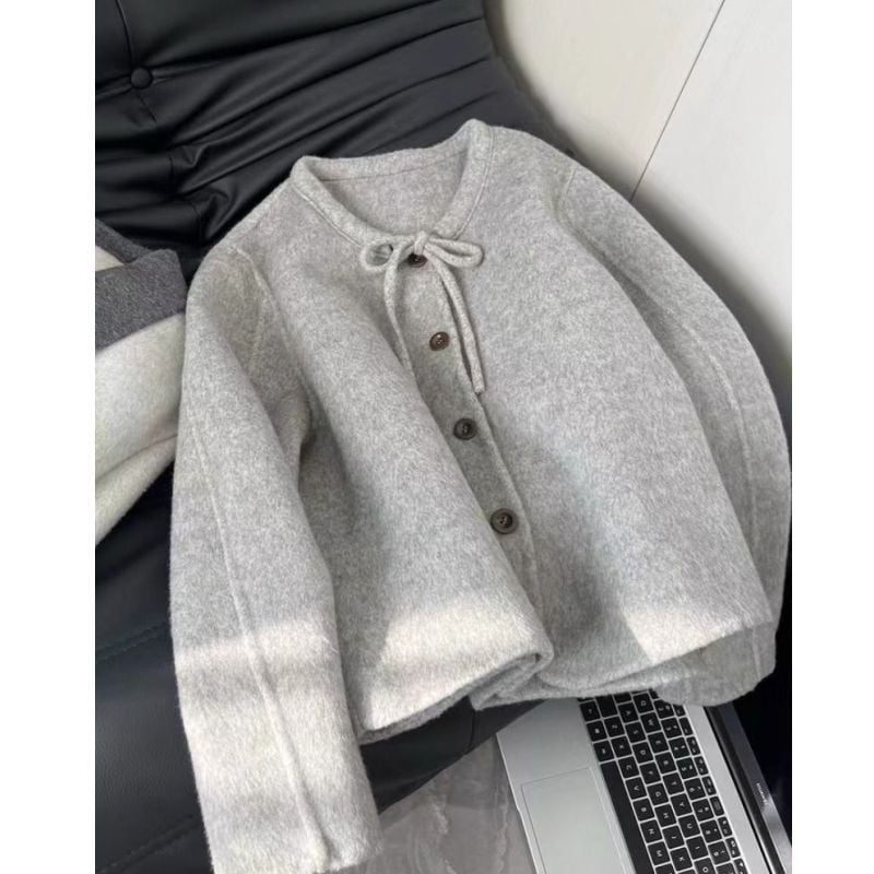 Női poliészter kabát, Hepburn-stílusú rövid fazon, új kínai stílus, ultra rövid hossz, polo gallér