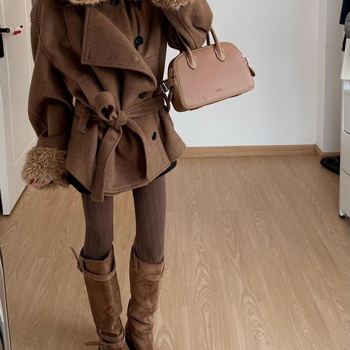 Palton scurt pentru femei cu guler de blană, stil japono-coreean lejer, poliester cu elastan <30%, mâneci lungi